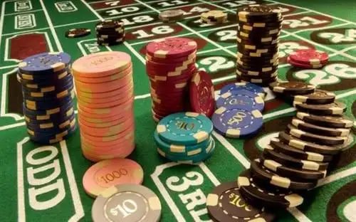 Live casino baccarat table viewed on a smartphone in the Philippines